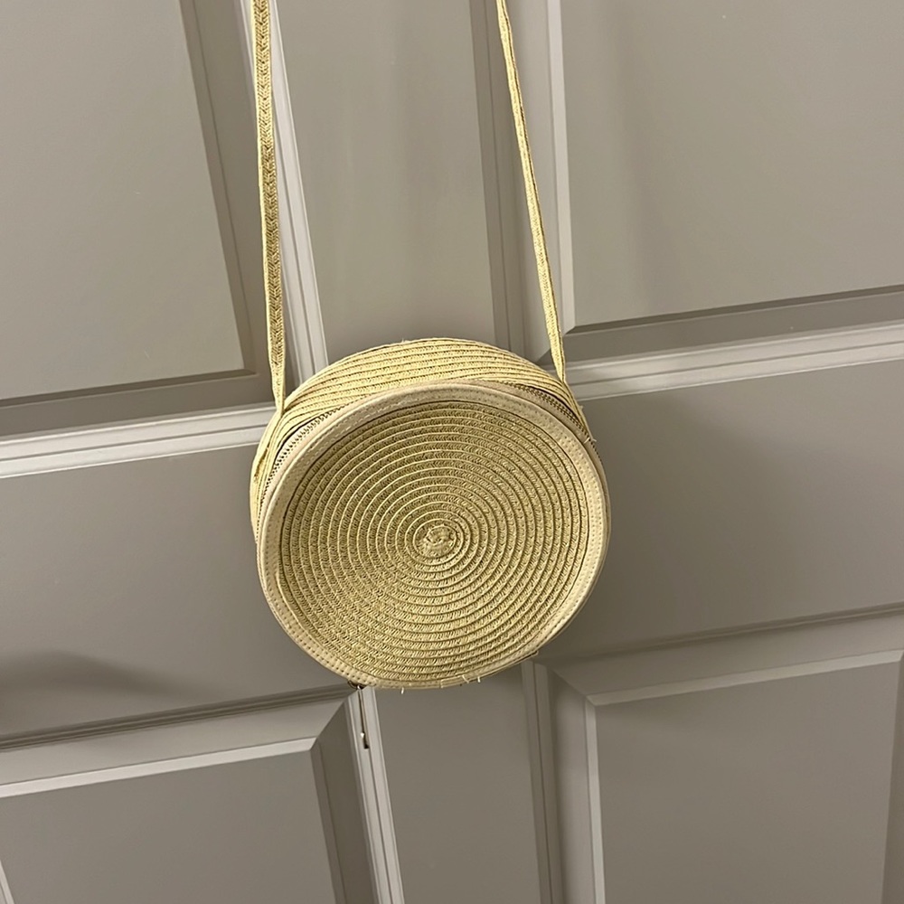 Cute summer bag!